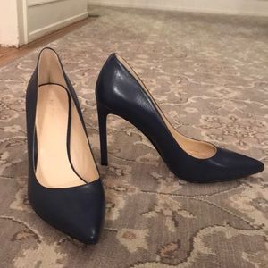 Nine West Navy blue pumps